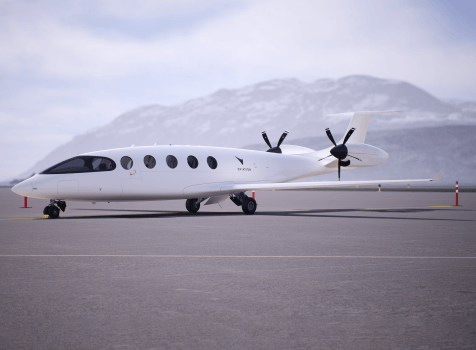 Первый в мире пригородный электрический самолет готовится к девичьим рейсу